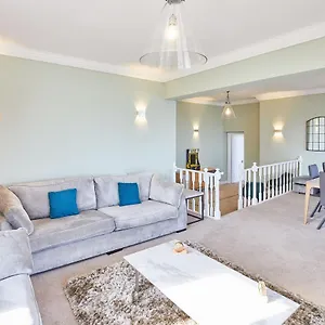 https://host-stay-4-metropole-towers.yorkshirehotels.net