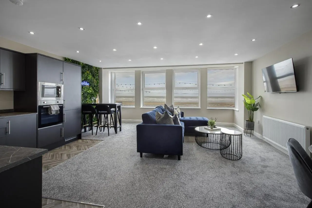 The Blackpool Beach Boutique Apartments 0*,